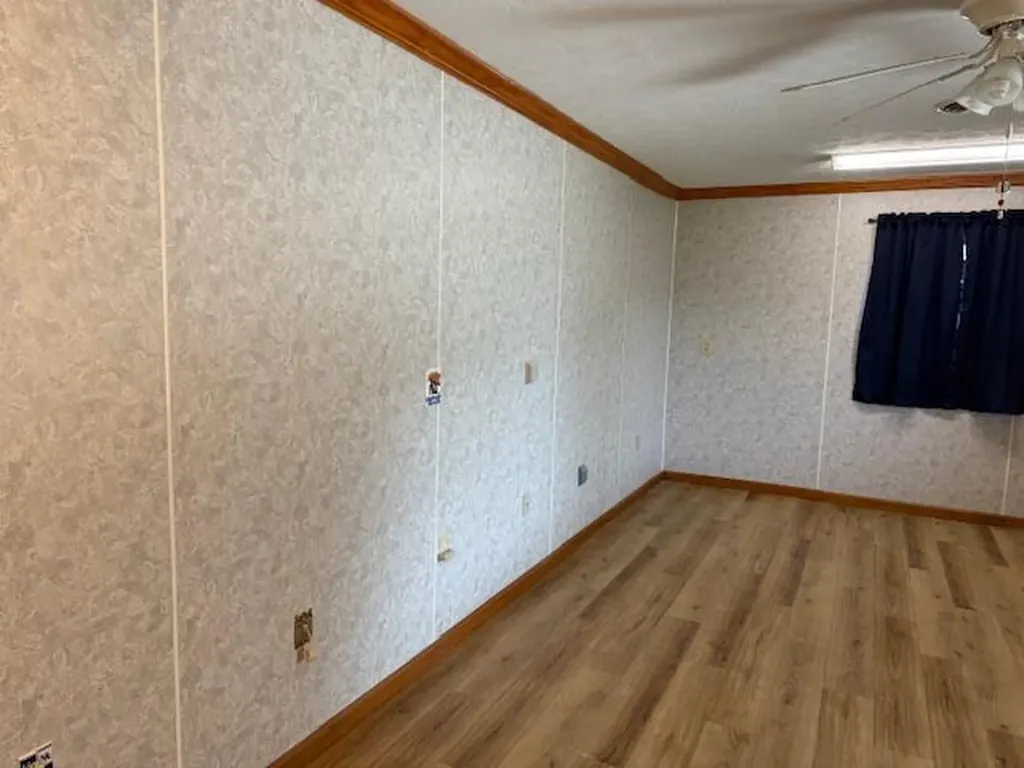 60 Farmington Monticello KY 42633