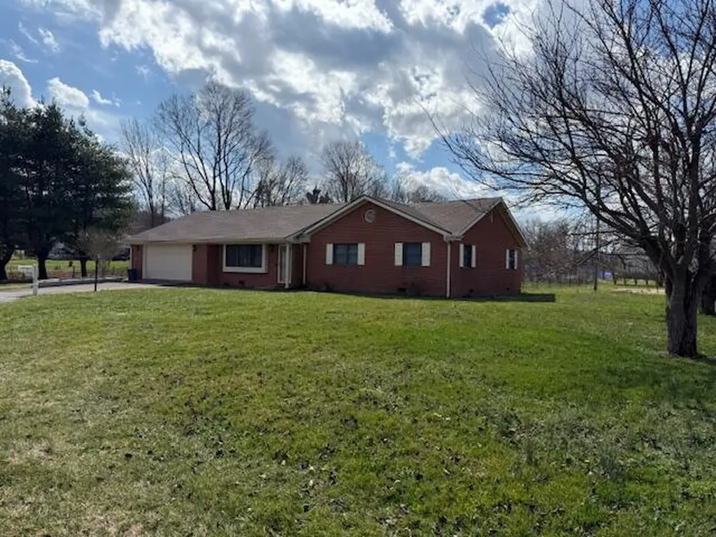 60 Farmington Monticello KY 42633