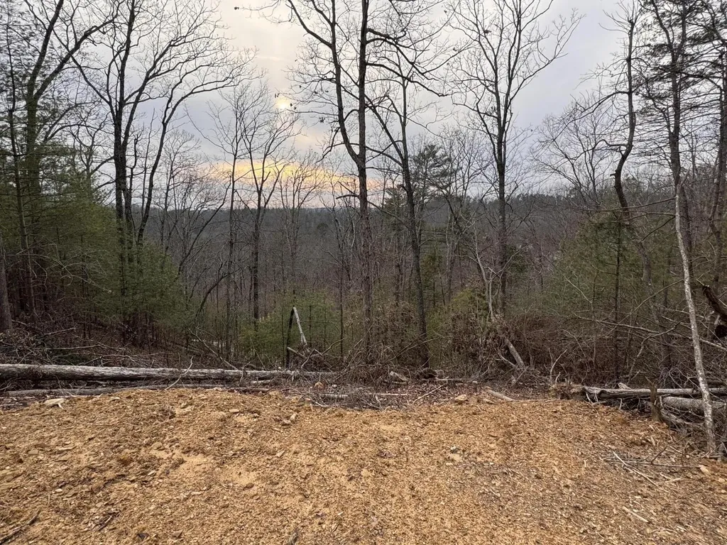 201 High Ridge Road Campton KY 41301