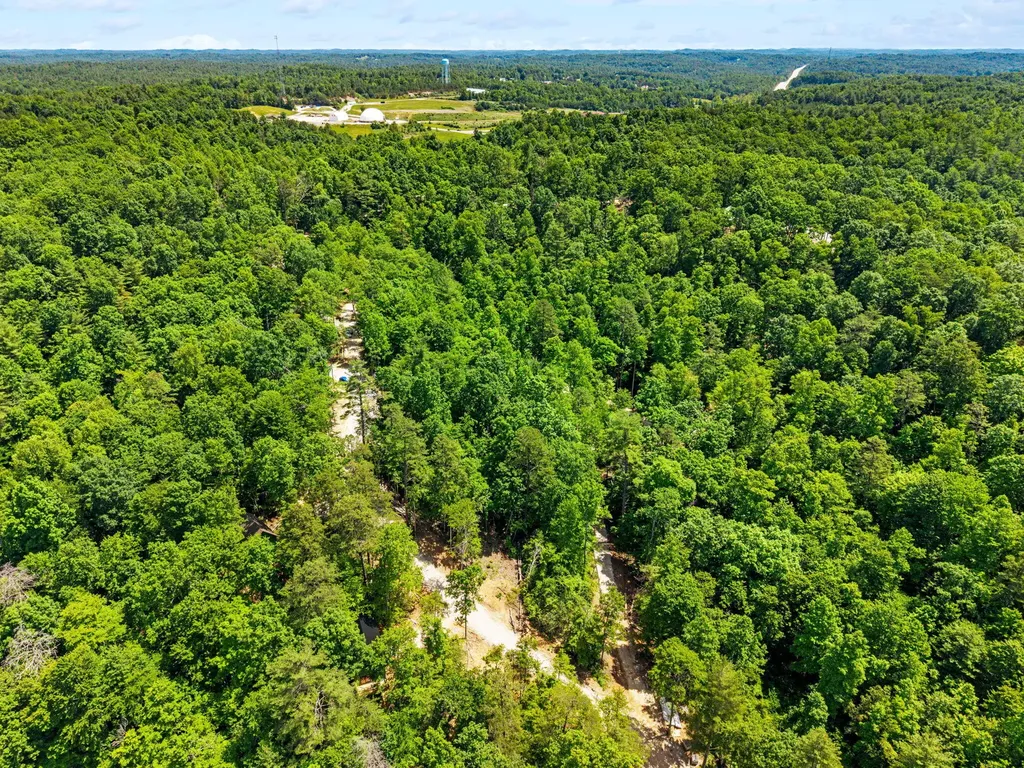 55 Low Ridge Road Campton KY 41301