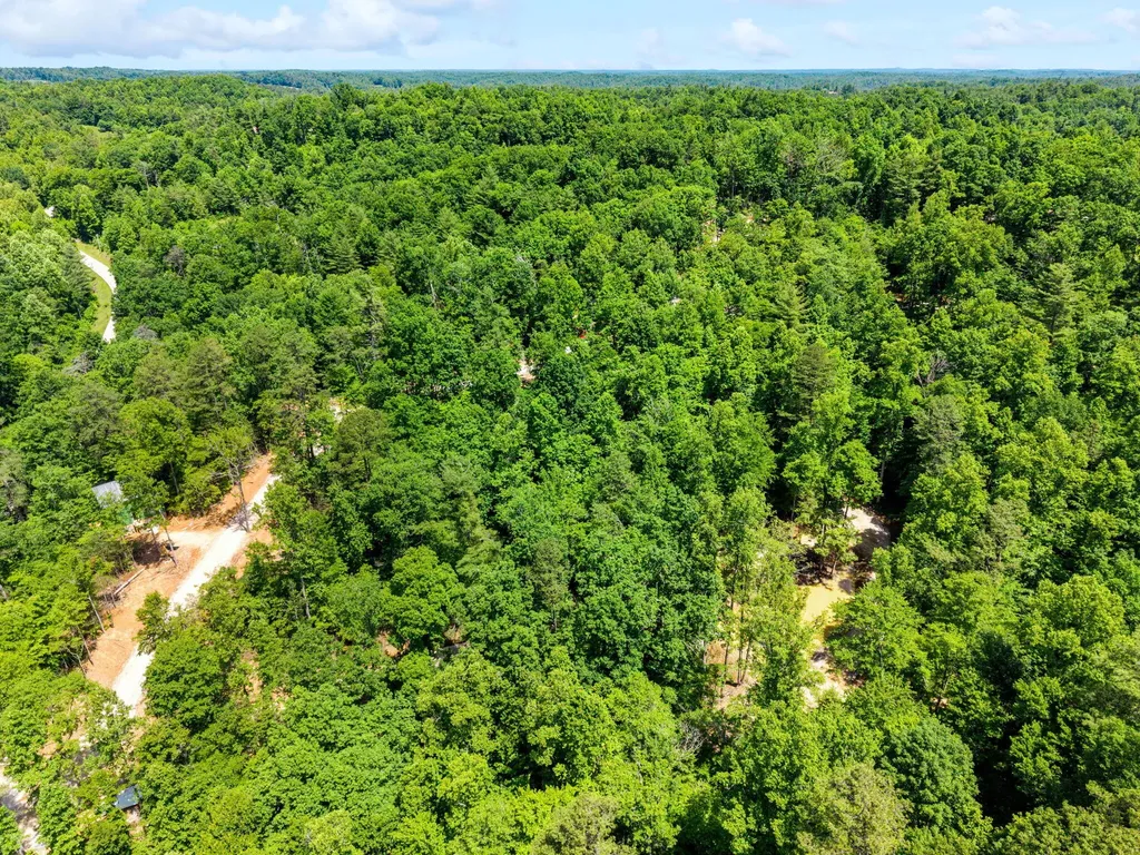 55 Low Ridge Road Campton KY 41301