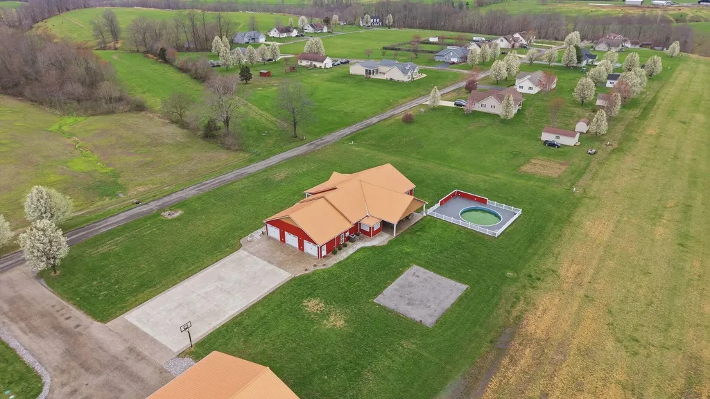 56 Ridgefield Drive Liberty KY 42539