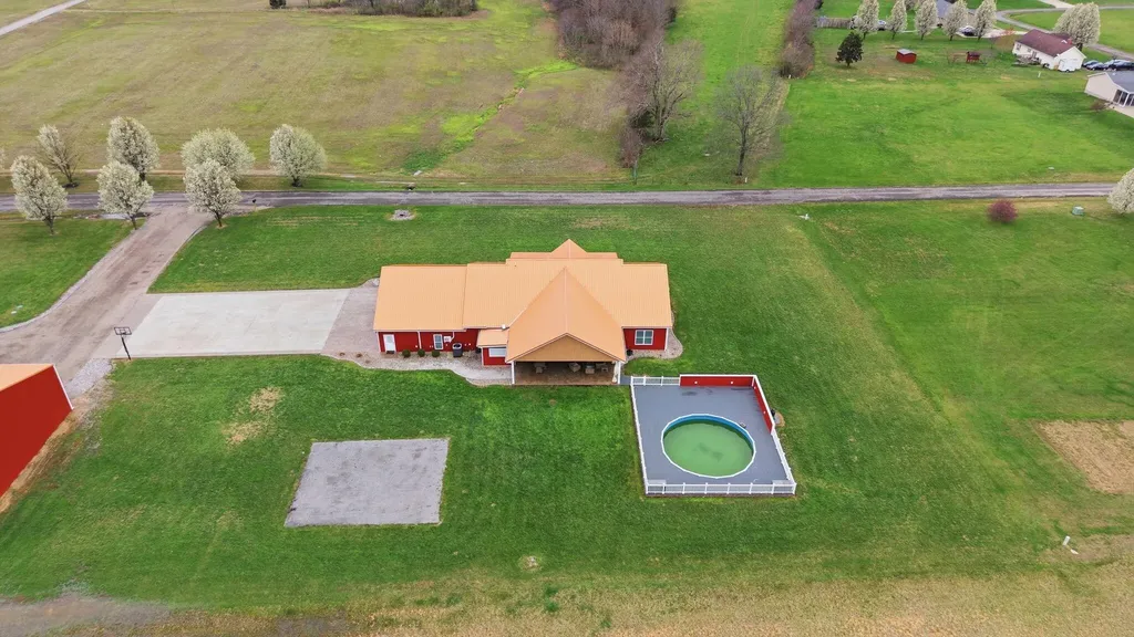56 Ridgefield Drive Liberty KY 42539