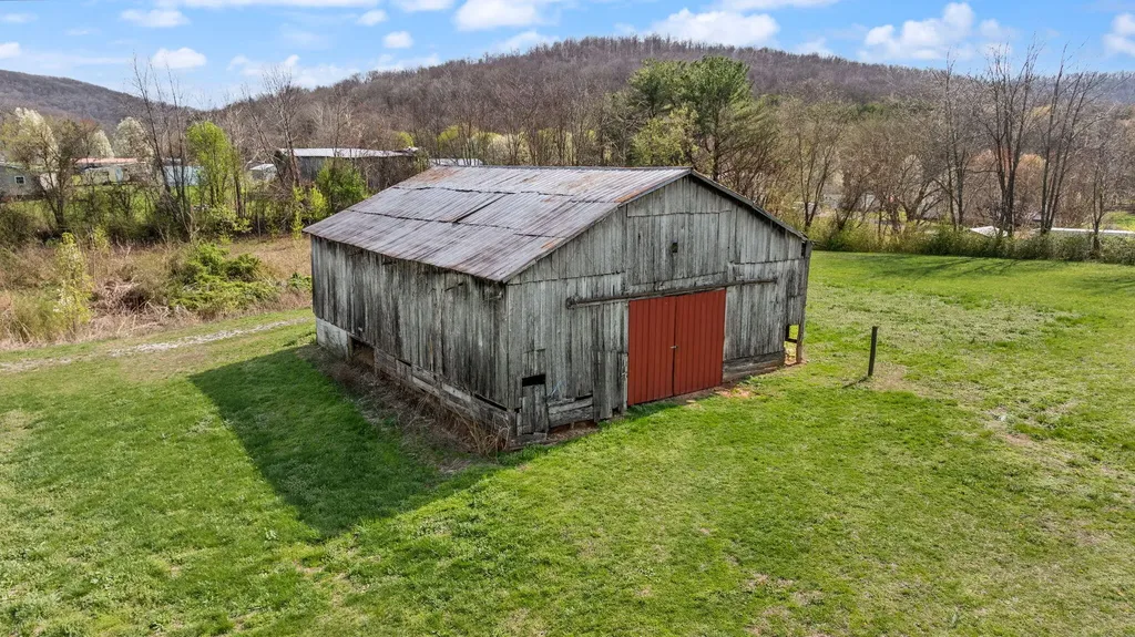 1115 Kentucky 167 Monticello KY 42633