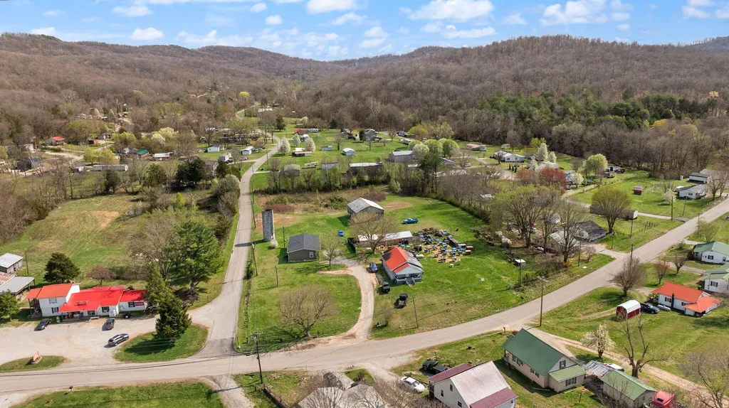 1115 Kentucky 167 Monticello KY 42633
