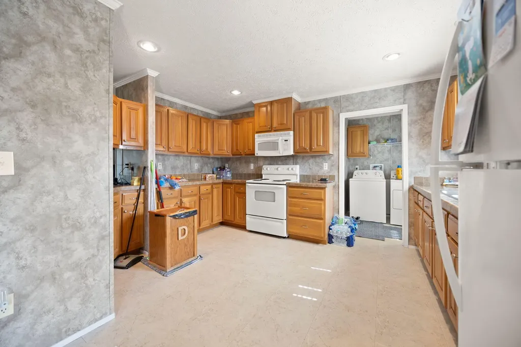 1115 Kentucky 167 Monticello KY 42633