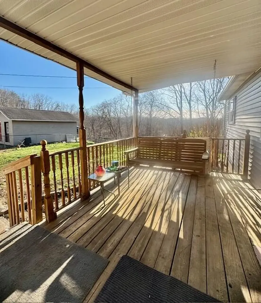 145 Mount Hope Road Morehead KY 40351