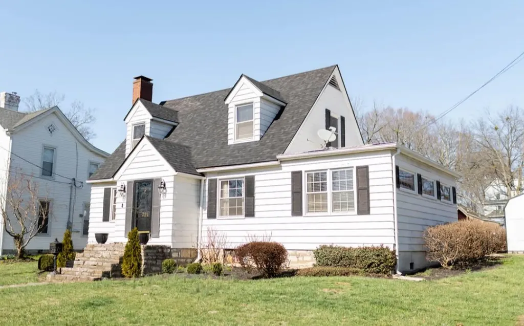 221 Moundale Avenue Winchester KY 40391