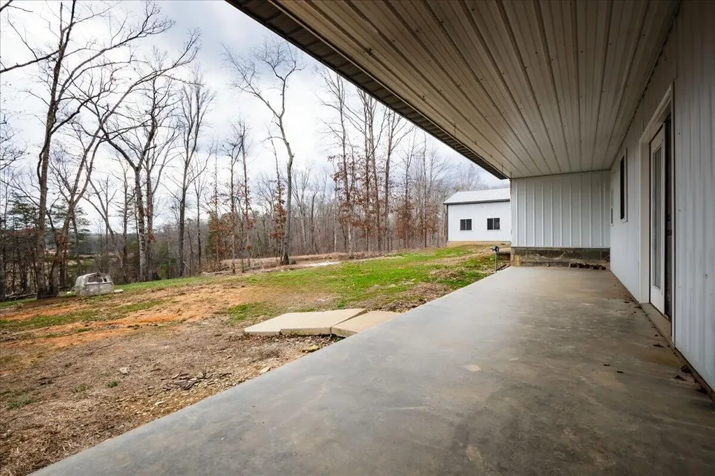 227 Callihan Road East Bernstadt KY 40729