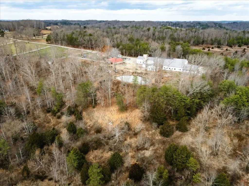 227 Callihan Road East Bernstadt KY 40729