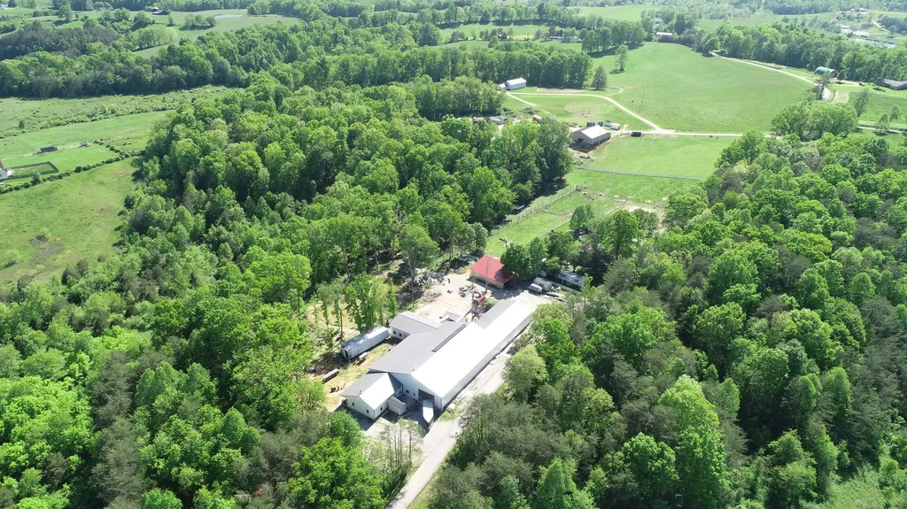 227 Callihan Road East Bernstadt KY 40729