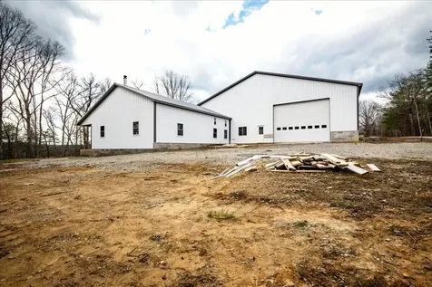 227 Callihan Road East Bernstadt KY 40729