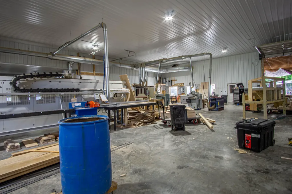 227 Callihan Road East Bernstadt KY 40729