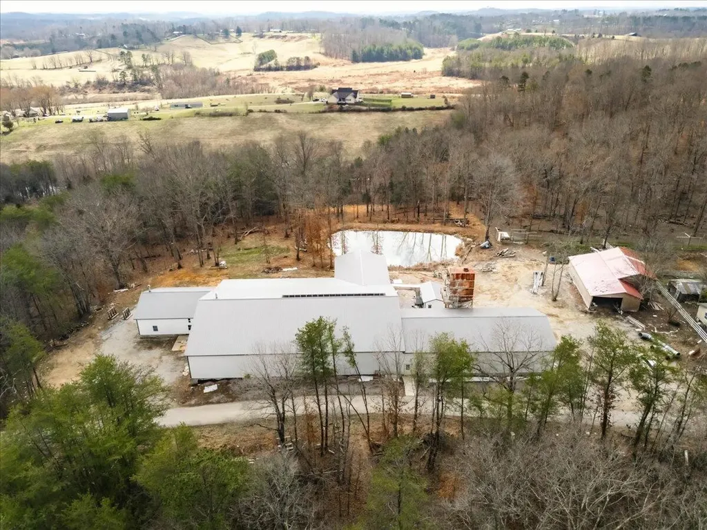 227 Callihan Road East Bernstadt KY 40729