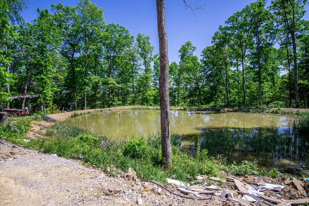 227 Callihan Road East Bernstadt KY 40729