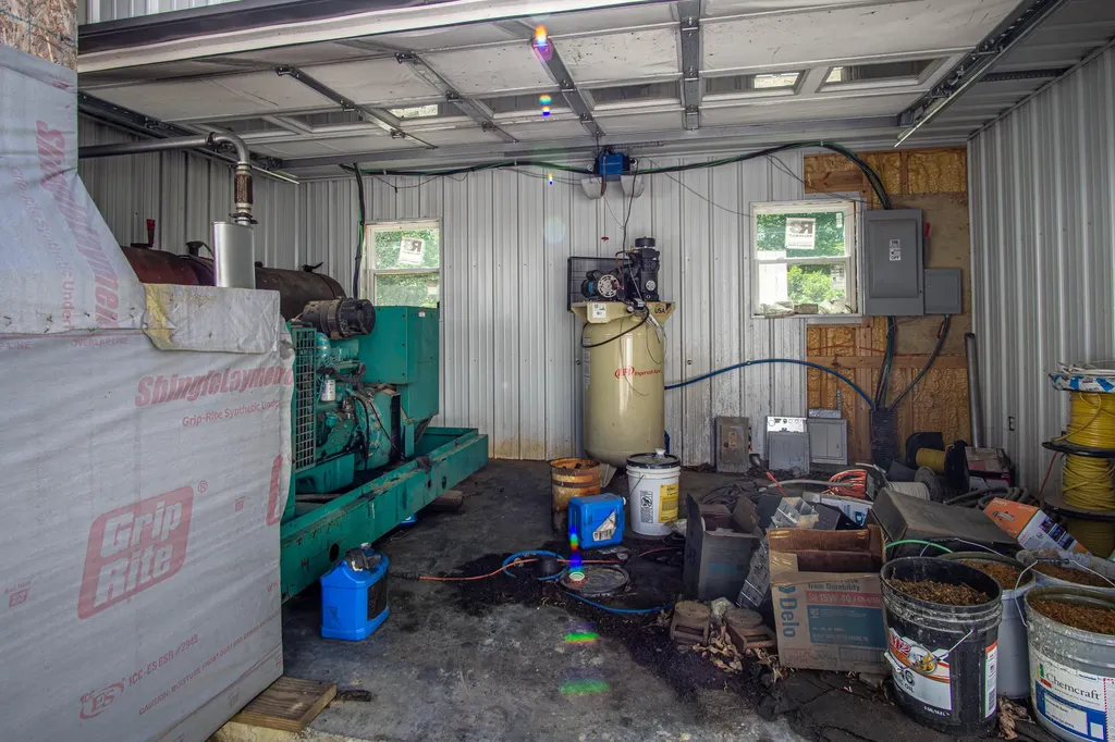 227 Callihan Road East Bernstadt KY 40729