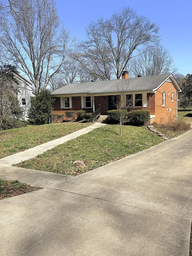 317 Big Eddy Road Frankfort KY 40601