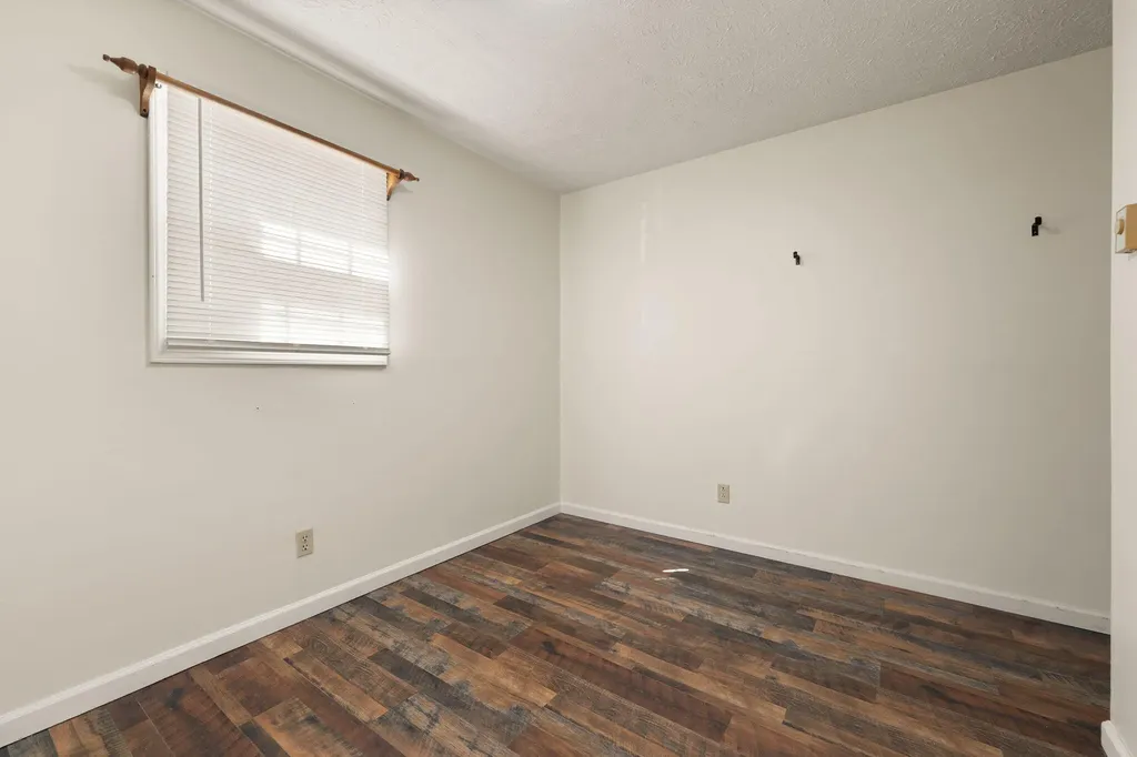 157 Estes Drive Lancaster KY 40444