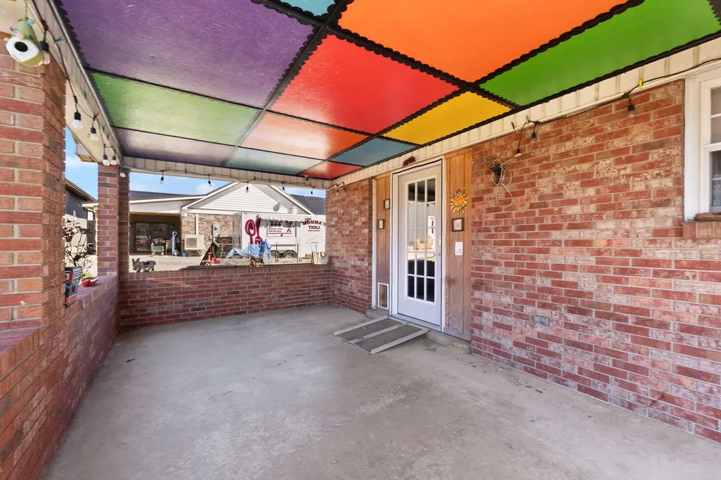 157 Estes Drive Lancaster KY 40444