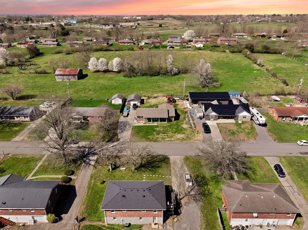 157 Estes Drive Lancaster KY 40444