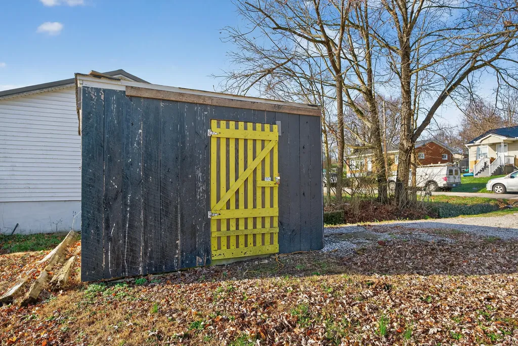 1407 Ironworks Road Winchester KY 40391