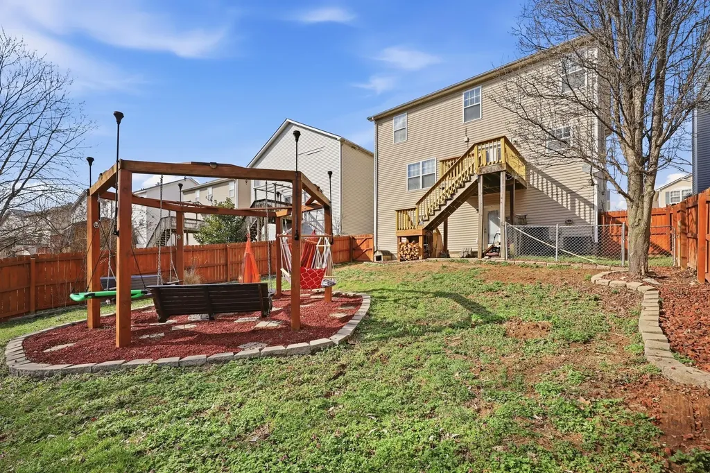 129 Meadow View Way Georgetown KY 40324