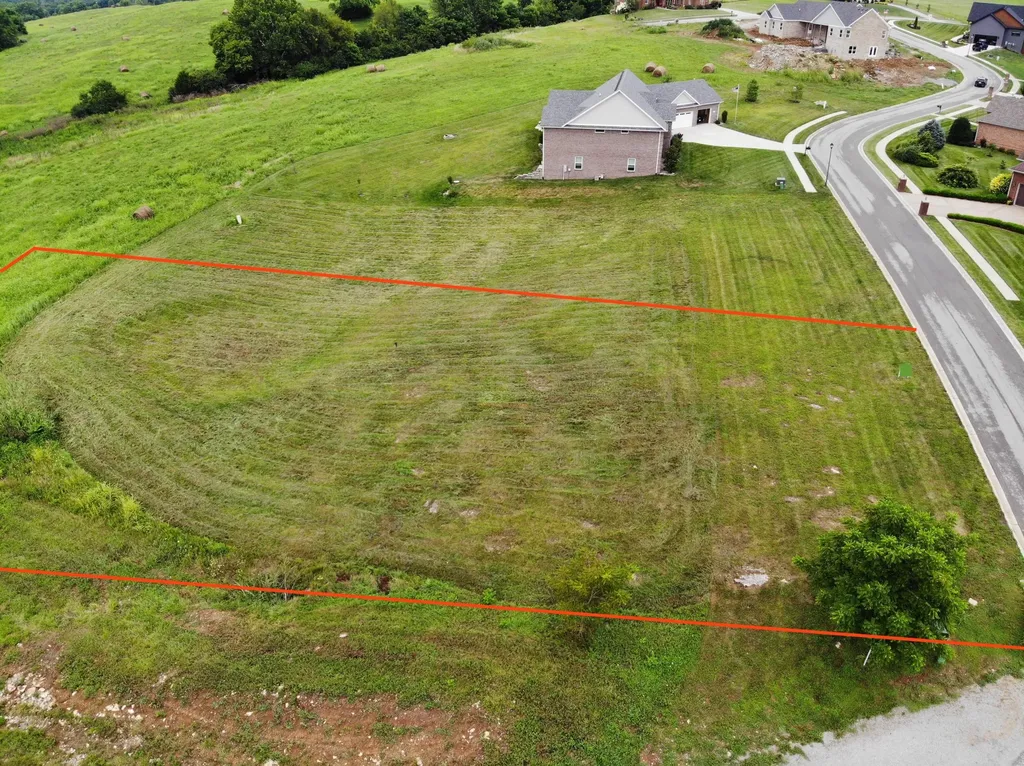 612 Imperial Lakes Drive Richmond KY 40475
