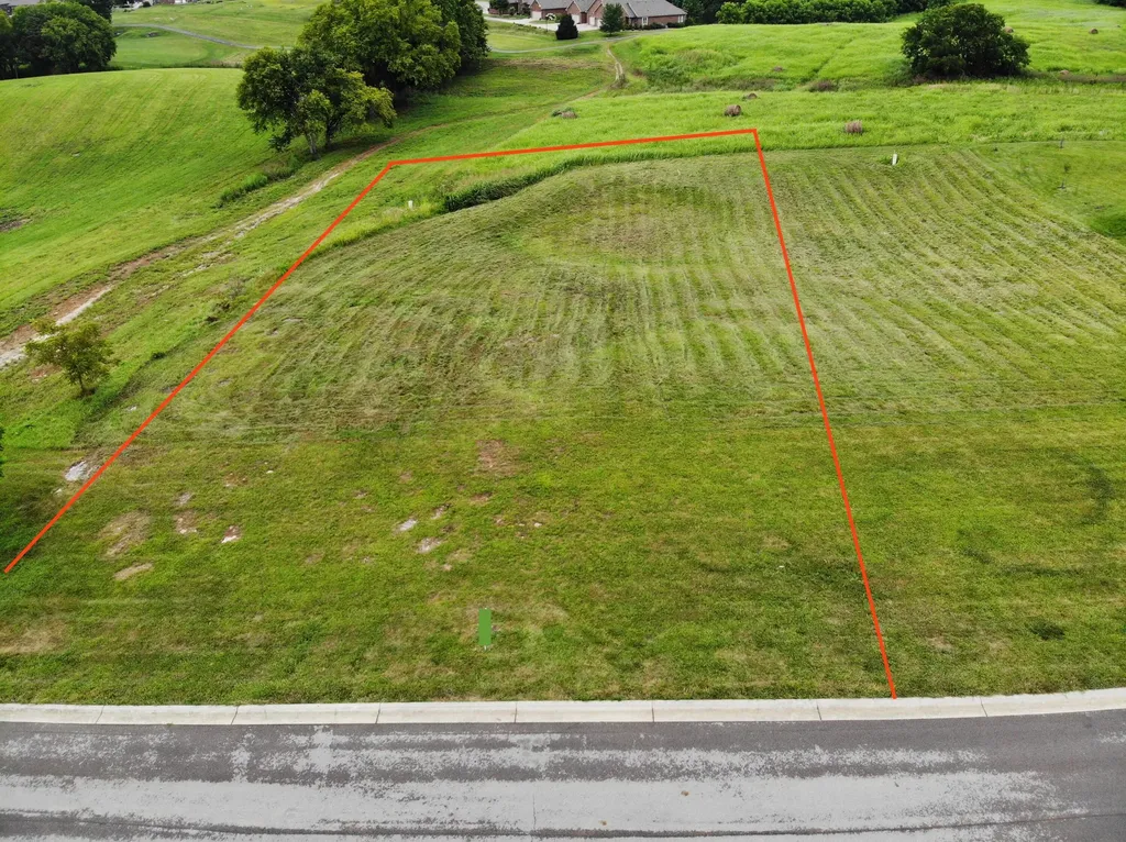 612 Imperial Lakes Drive Richmond KY 40475