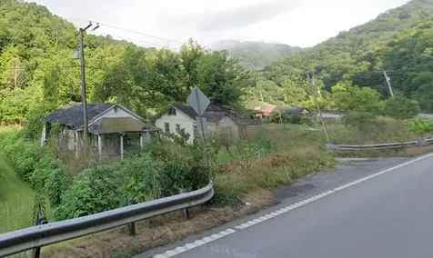 20100 Kentucky 122 Bevinsville KY 41606
