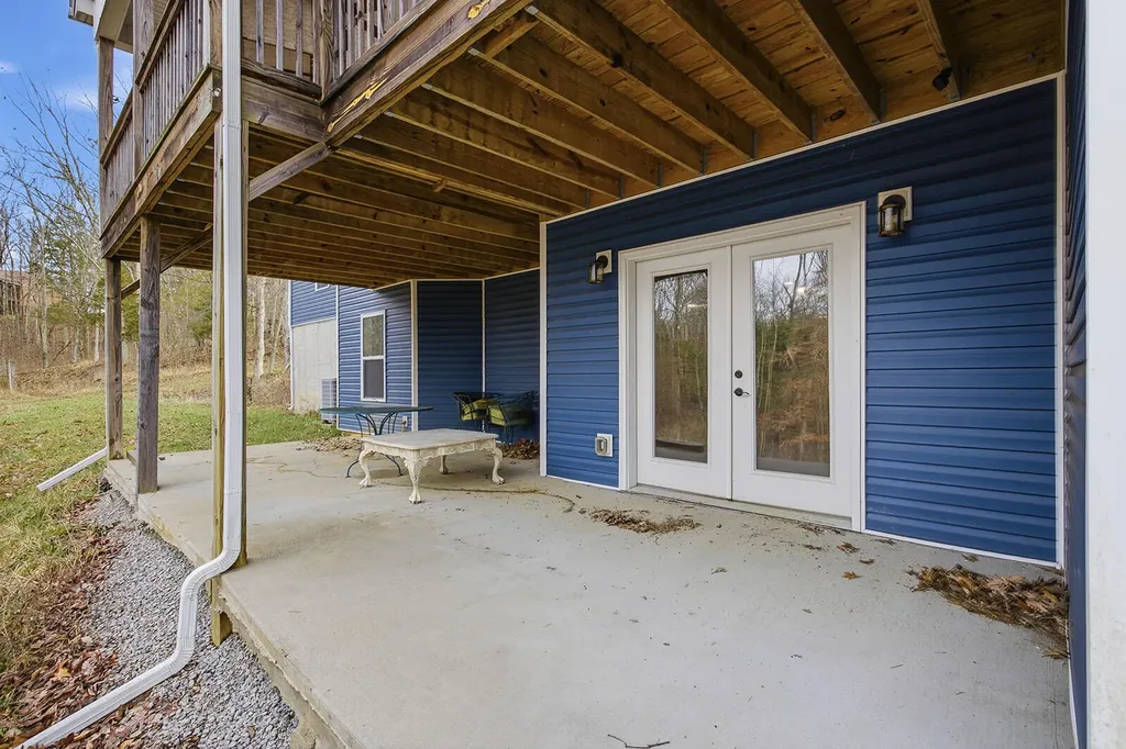 5 Wilderness Loop Waddy KY 40076