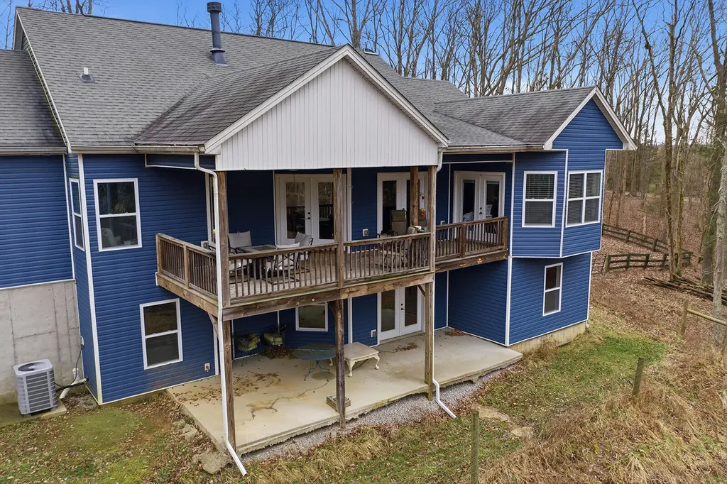 5 Wilderness Loop Waddy KY 40076