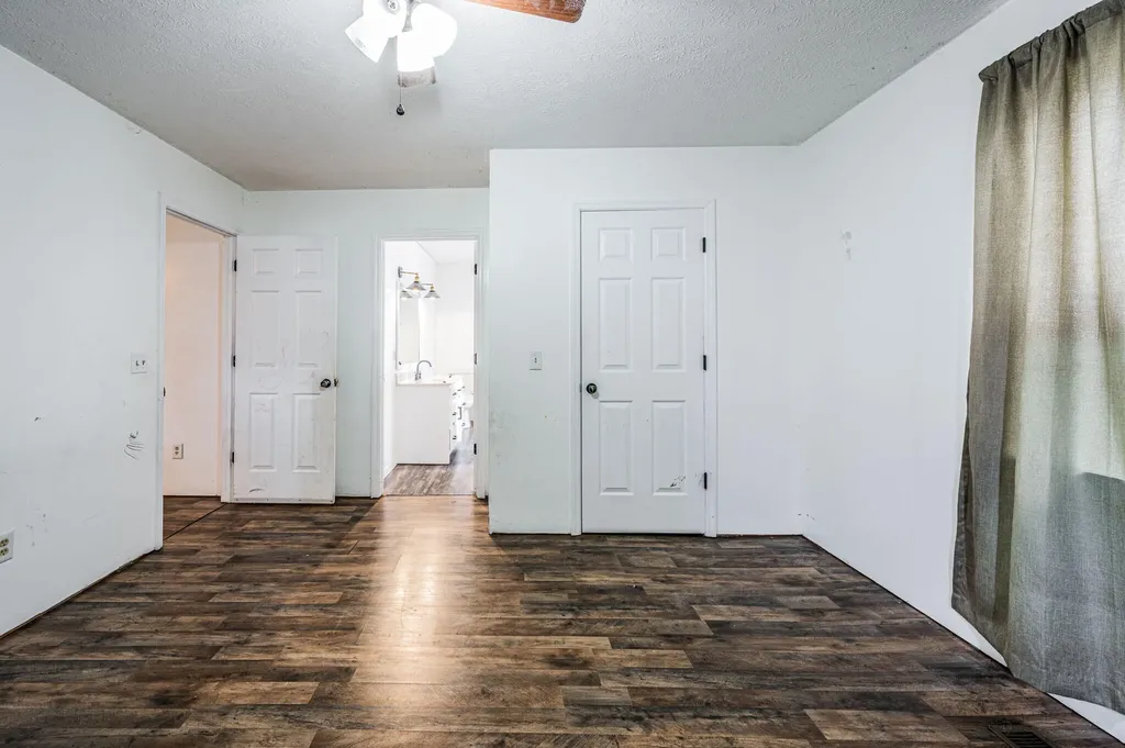 1432 Dearing Road Glasgow KY 42141