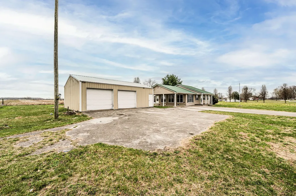 1432 Dearing Road Glasgow KY 42141