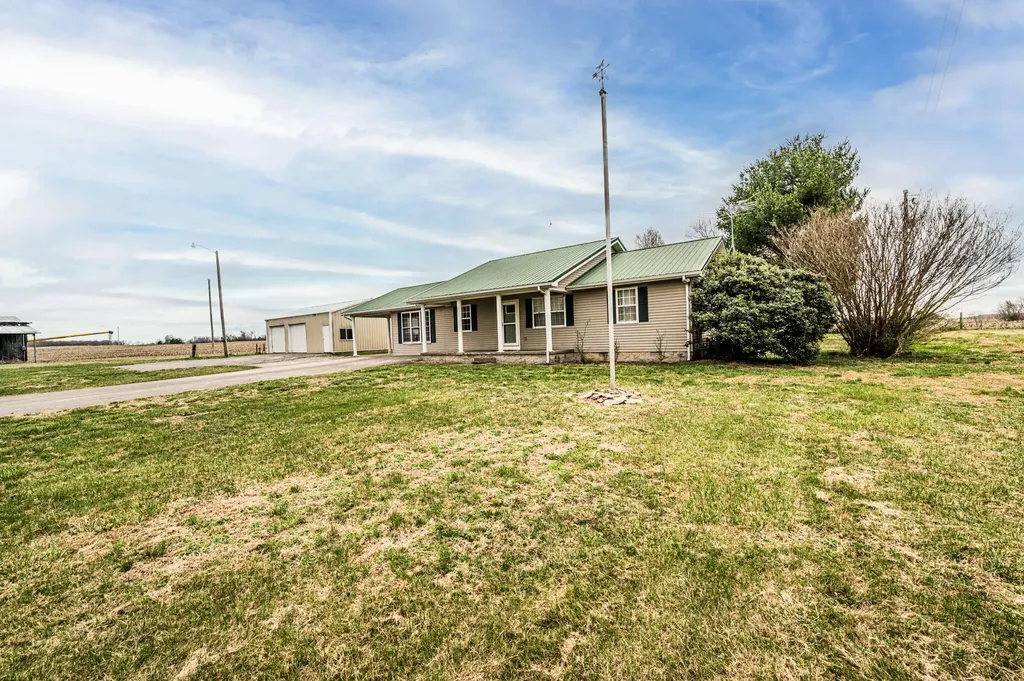 1432 Dearing Road Glasgow KY 42141