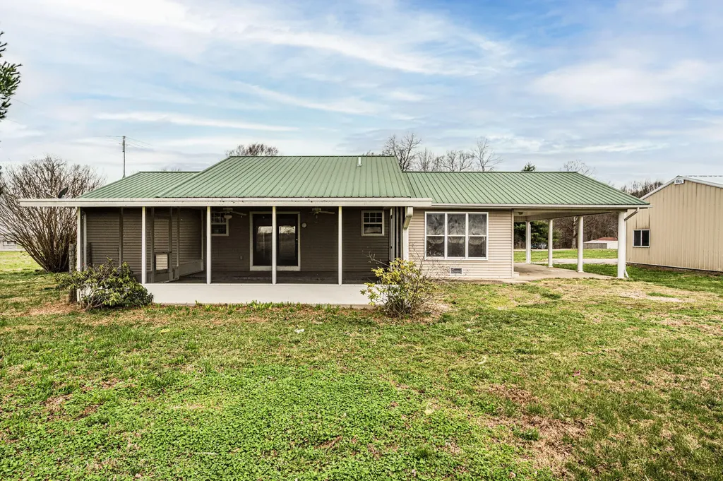 1432 Dearing Road Glasgow KY 42141
