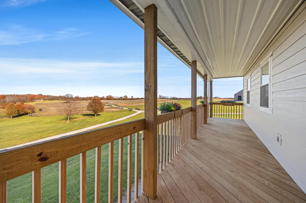 4487 Louisville Road Salvisa KY 40372