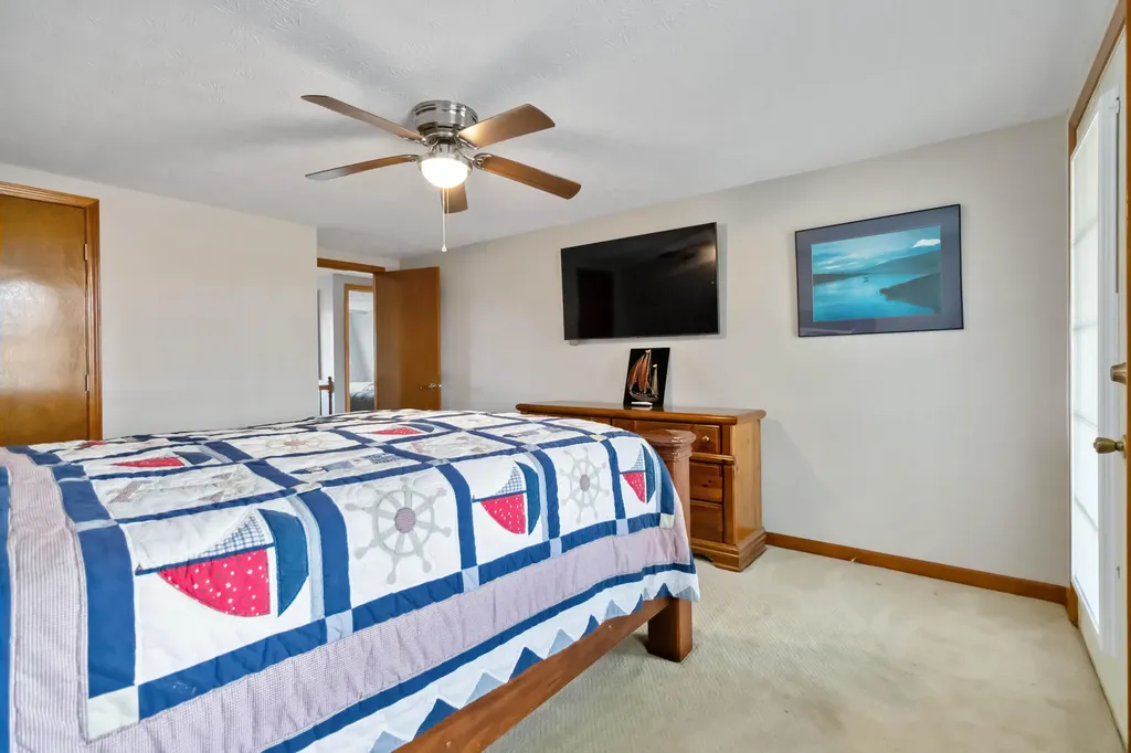 17 Old Jamestown Road Russell Springs KY 42642