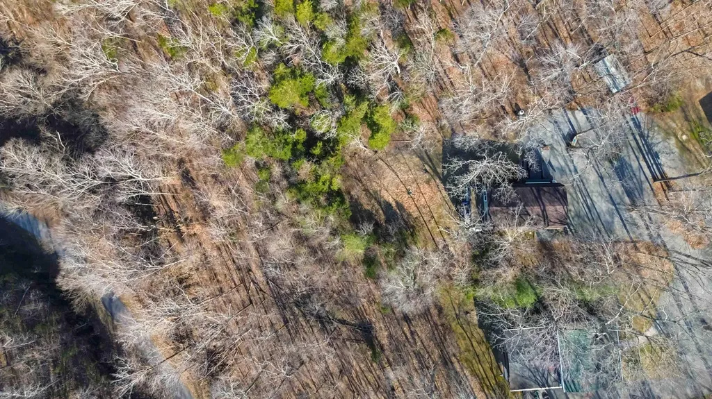 17 Old Jamestown Road Russell Springs KY 42642