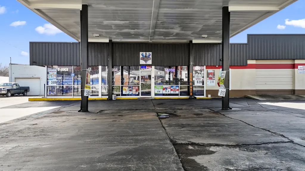 206 E Main Street Mt Sterling KY 40353