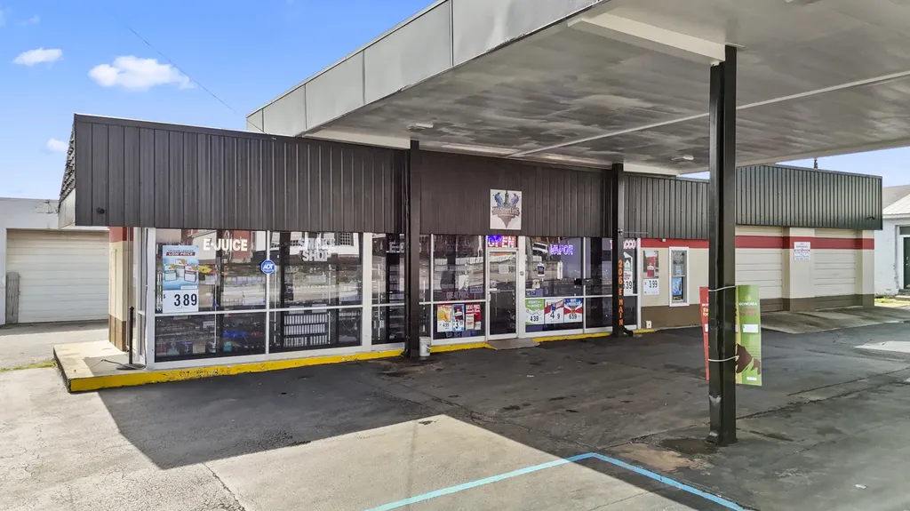 206 E Main Street Mt Sterling KY 40353