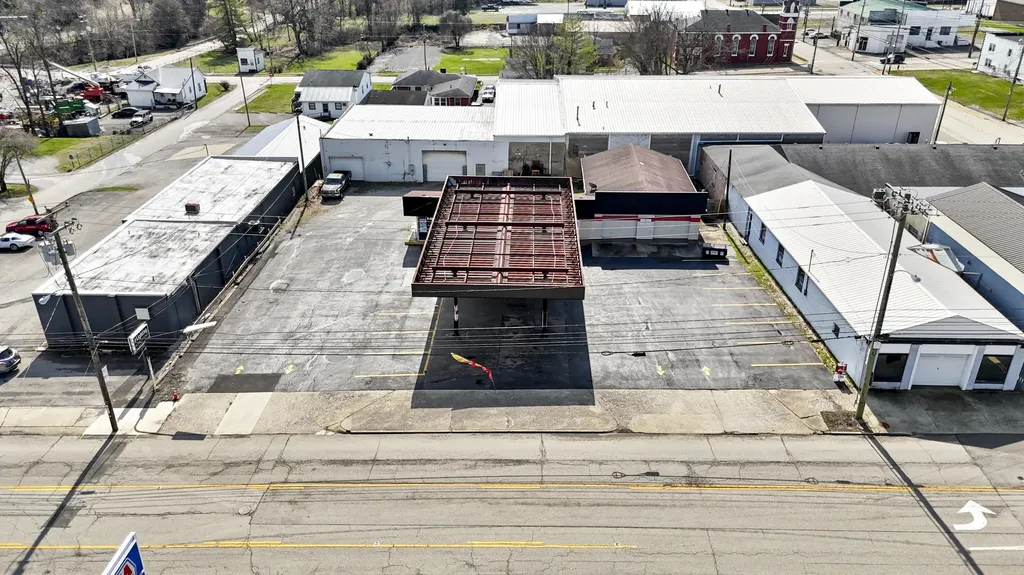 206 E Main Street Mt Sterling KY 40353