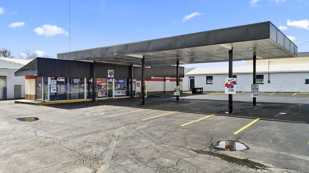 206 E Main Street Mt Sterling KY 40353