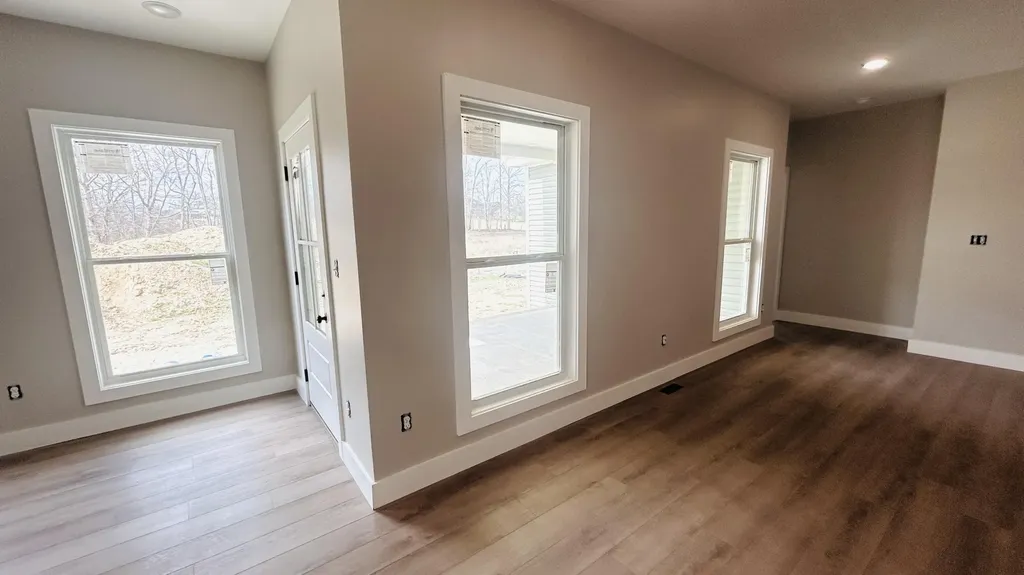 123 Gray Bird Lane London KY 40741