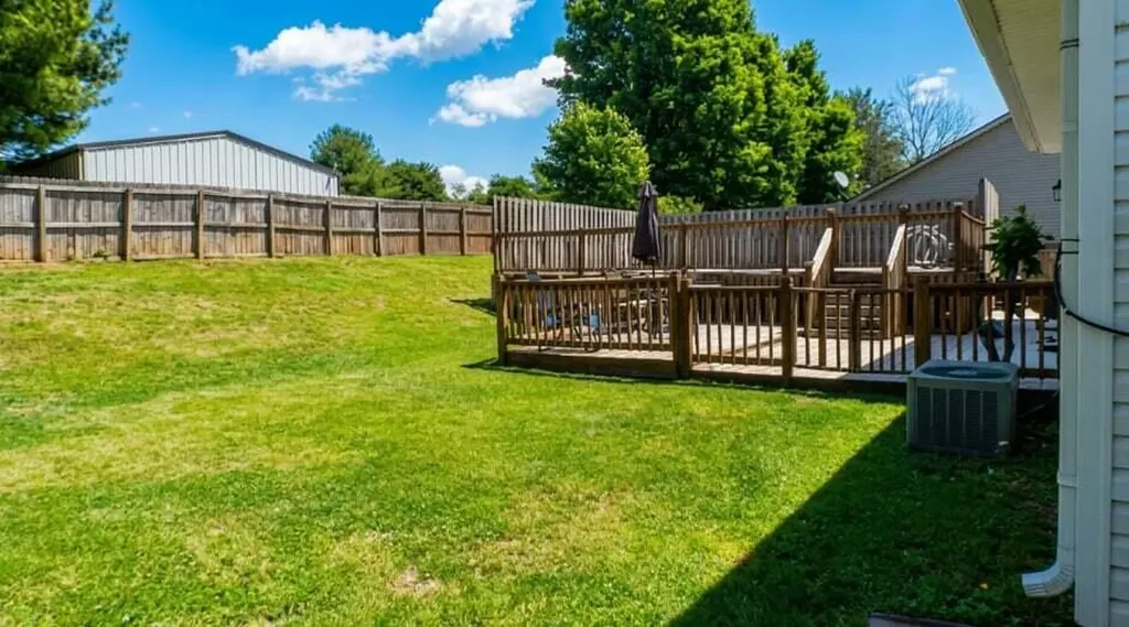 138 Old Post Road Paris KY 40361