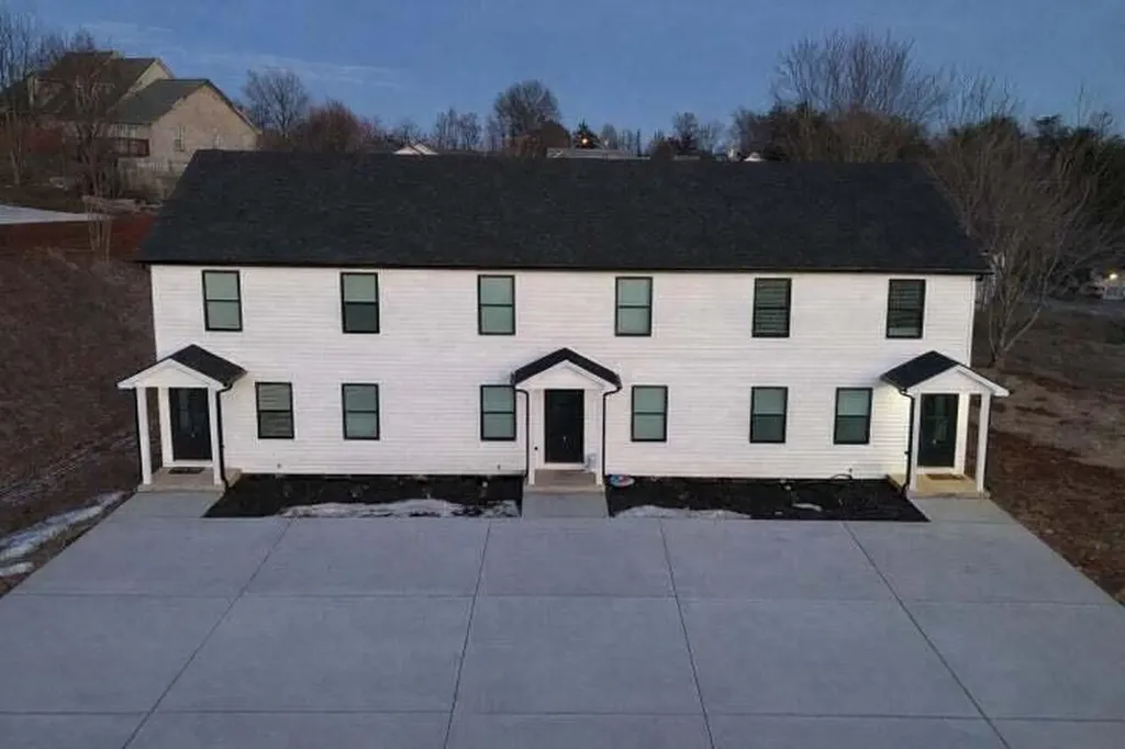 11 Midland Meadows Drive Somerset KY 42503
