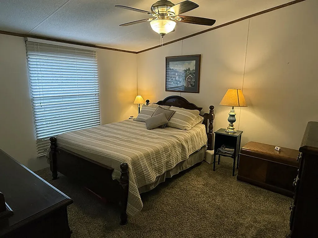 65 S Lake Drive Burnside KY 42519
