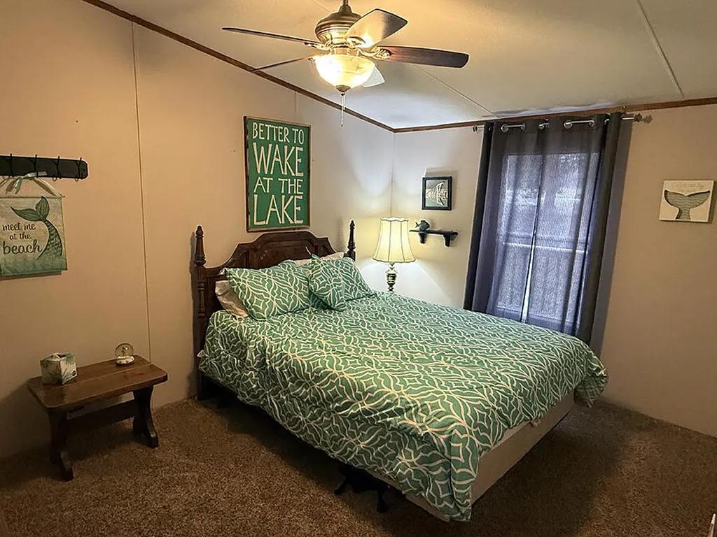 65 S Lake Drive Burnside KY 42519