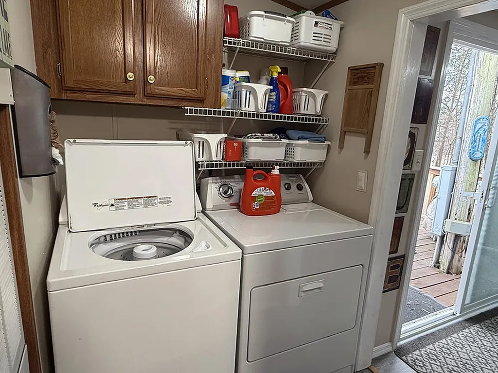 65 S Lake Drive Burnside KY 42519