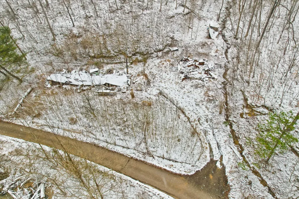 6119 Pigeon Roost Road Pilgrim KY 41250