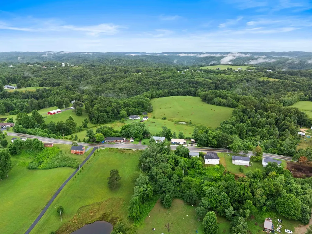 101 Steele Lane Mckee KY 40447